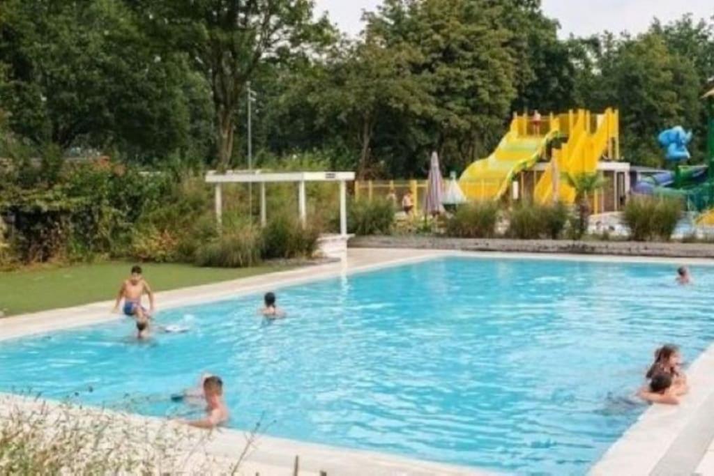 Camping De Pallegarste Chalet 119 Marienberg Bagian luar foto